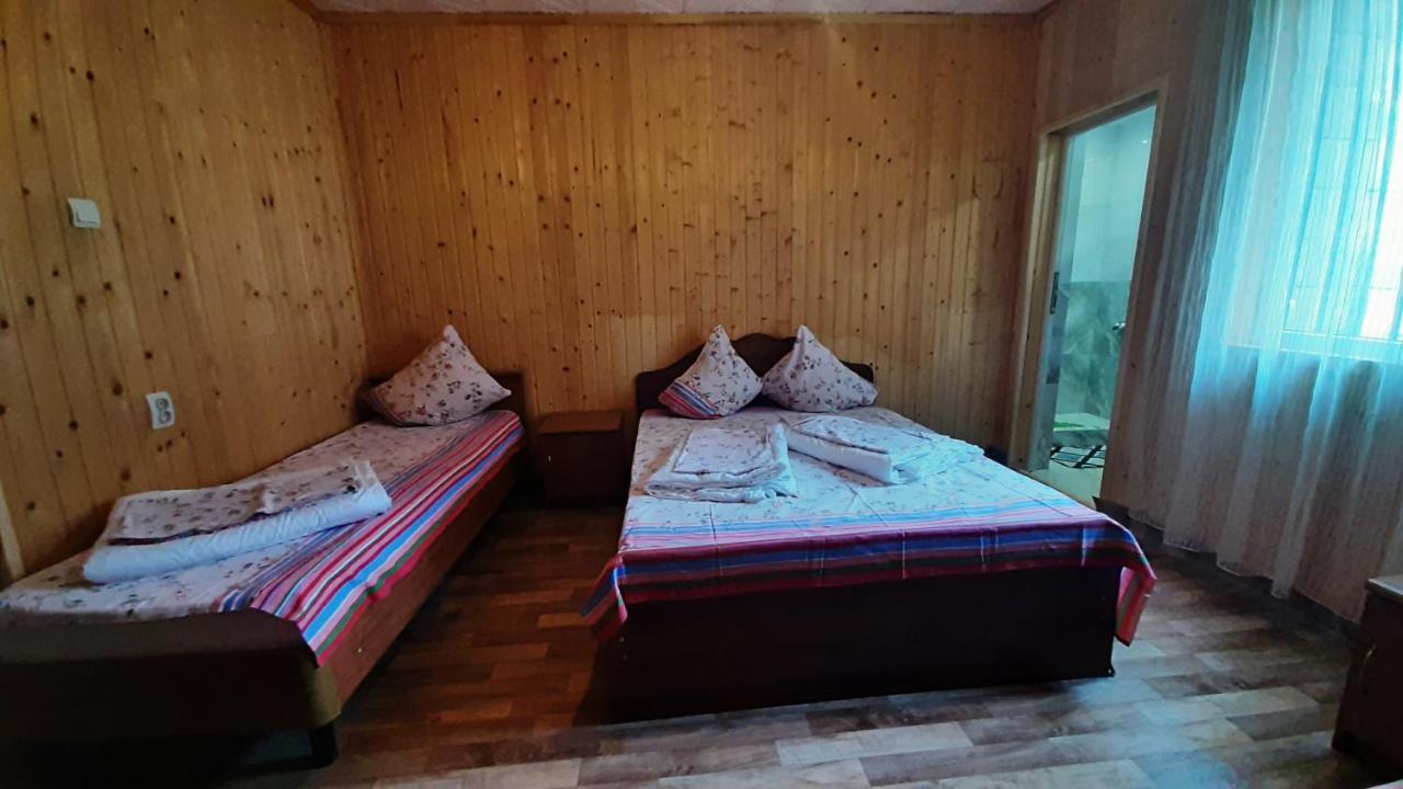 Zolotaya Buhta 10 호텔 피준다 외부 사진